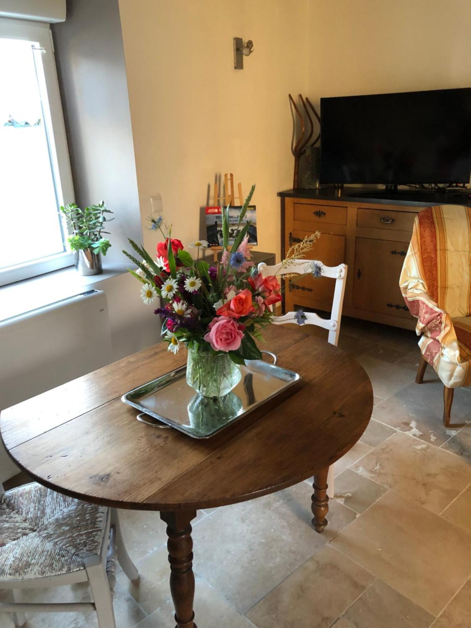 Bed and Breakfast L'Atelier De Sophie Longueville  Esterno foto